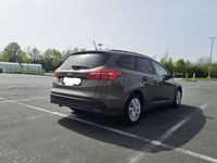 gebraucht Ford Focus Turnier 1.5 TDCi DPF Start-Stopp-System Aut. Busin