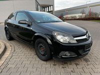 gebraucht Opel Astra GTC Astra HCosmo Leder Pano