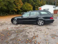 Gebraucht Mercedes E220 170 PS (125 kW) 2007 Schwarz Kombi