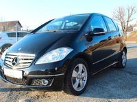 Gebraucht Mercedes A160 Avantgarde 95 PS (69 kW) 2011 Schwarz Limousine
