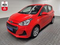 Gebraucht Hyundai i10 67 PS (49 kW) 2019 Rot (tomatorot) Kleinwagen