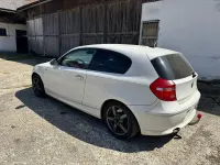 Gebraucht BMW 116 122 PS (89 kW) 2009 Weiß Kleinwagen
