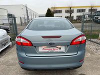 Gebraucht Ford Mondeo Titanium 175 PS (128 kW) 2010 Blau Limousine