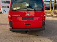 Gebraucht VW T6 150 PS (110 kW) 2016 Rot Van