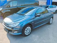 Gebraucht Peugeot 206 CC Platinum 109 PS (80 kW) 2005 Lackierung eisengrau/metallic Cabrio