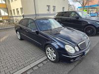 Gebraucht Mercedes E320 Avantgarde 204 PS (150 kW) 2004 Blau Limousine