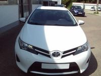 Gebraucht Toyota Auris Cool 99 PS (72 kW) 2015 Weiß Limousine