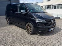 Second-hand VW Multivan Highline 199 CP (146 kW) 2021 Negru Monovolum