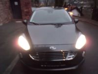 Gebraucht Ford Fiesta Titanium 101 PS (74 kW) 2017 Grau Kleinwagen