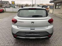 Gebraucht Dacia Sandero Comfort 91 PS (66 kW) 2021 Highland grey Kleinwagen