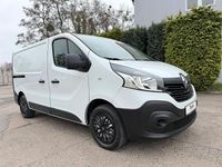 Gebraucht Renault Trafic Komfort 95 PS (69 kW) 2017 Weiß Van / Kleinbus