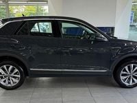 Gebraucht VW T-Roc Style 116 PS (85 kW) 2020 Grau SUV