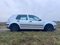 Gebraucht VW Golf IV 105 PS (77 kW) 2001 Silber Kleinwagen