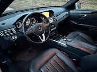 Gebraucht Mercedes E300 252 PS (185 kW) 2013 Blau Limousine