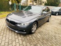 Gebraucht BMW 318 Advantage 150 PS (110 kW) 2017 Grau Limousine