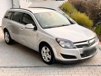 Gebraucht Opel Astra Cosmo 101 PS (74 kW) 2010 Silber Kombi