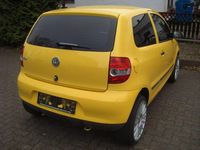 Gebraucht VW Fox 54 PS (39 kW) 2005 Gelb Kleinwagen