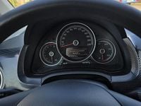 Gebraucht VW up! 65 PS (47 kW) 2021 Weiß Kleinwagen