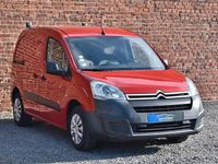 Gebraucht Citroën Berlingo 75 PS (55 kW) 2016 Rot Van / Kleinbus