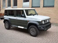 Neu Suzuki Jimny 101 PS (74 kW) 2026 Grün SUV
