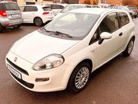 Gebraucht Fiat Punto Pop 69 PS (50 kW) 2015 Weiß Kleinwagen