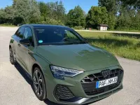 Gebraucht Audi A3 S-Line 150 PS (110 kW) 2024 Grün Limousine