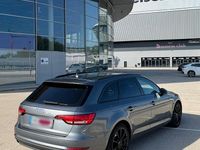 Gebraucht Audi A4 159 PS (116 kW) 2018 Grau Kombi