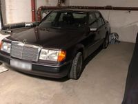 Gebraucht Mercedes 200 72 PS (52 kW) 1993 Andere farben Limousine