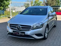 Gebraucht Mercedes A180 122 PS (89 kW) 2014 Silber Limousine