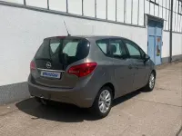 Gebraucht Opel Meriva Active 110 PS (80 kW) 2013 Braun Van / Kleinbus