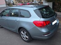 Gebraucht Opel Astra S 110 PS (80 kW) 2014 Grau Kombi
