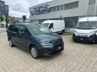 Neu Fiat Doblò 131 PS (96 kW) 2026 Blau Van / Kleinbus