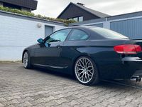 Gebraucht BMW 325 M Sport 265 PS (194 kW) 2008 Schwarz Coupé