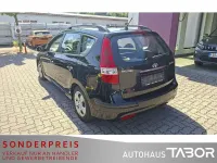 Gebraucht Hyundai i30 109 PS (80 kW) 2012 Phantom black Kombi