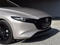Neu Mazda 3 Exclusive-Line 186 PS (136 kW) 2026 Silber Limousine