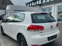 Usata VW Golf VI Trendline 80 CV (58 kW) 2009 Bianco Utilitaria