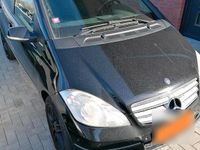 Gebraucht Mercedes A160 95 PS (69 kW) 2010 Schwarz Kleinwagen