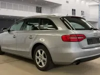 Gebraucht Audi A4 Ambiente 170 PS (125 kW) 2015 Florettsilber metallic Kombi