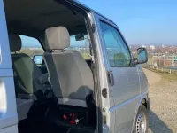 Second-hand VW Caravelle 102 CP (75 kW) 2001 Argintiu Van
