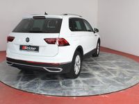 Gebraucht VW Tiguan Elegance 150 PS (110 kW) 2023 Pure white SUV