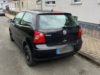 Gebraucht VW Polo 60 PS (44 kW) 2004 Schwarz Kleinwagen