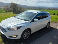 Gebraucht Ford Focus Titanium 120 PS (88 kW) 2016 Weiß Kombi