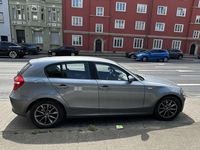 Gebraucht BMW 116 122 PS (89 kW) 2008 Blau Kleinwagen