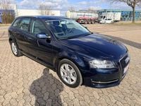 Gebraucht Audi A3 Attraction 125 PS (91 kW) 2011 Blau Kleinwagen