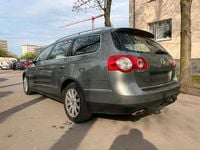 Second-hand VW Passat 160 CP (117 kW) 2009 Gri Break