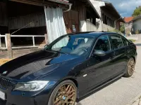 Gebraucht BMW 320 180 PS (132 kW) 2006 Blau Limousine