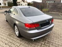 gebraucht BMW 330 i Coupe e92