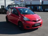 Gebraucht Toyota Aygo 68 PS (50 kW) 2009 Rot Kleinwagen