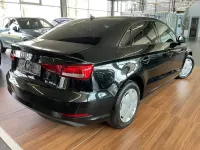 Gebraucht Audi A3 116 PS (85 kW) 2018 Schwarz Limousine