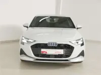 Gebraucht Audi A3 Sportback e-tron Advanced Plus 204 PS (150 kW) 2025 Gletscherweiß metallic Kleinwagen